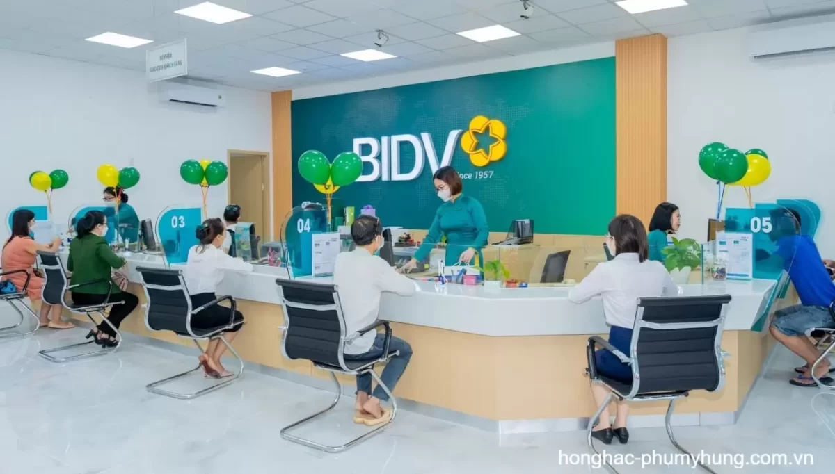 Ngân Hàng Hỗ Trợ Vay Dự Án Hồng Hạc Phú Mỹ Hưng - Bắc Ninh: Cơ Hội Sở Hữu Nhà Trong Tầm Tay 5 BIDV là đối tác lâu năm của Phú Mỹ Hưng sẽ đồng hành cùng Quý Khách hàng tại dự án Hồng Hạc Bắc Ninh